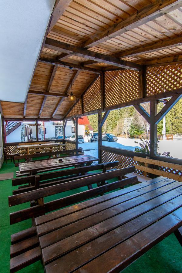 Vila Mesteacanul Moeciu De Sus Esterno foto